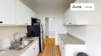 579 61st St, Brooklyn, NY 11220