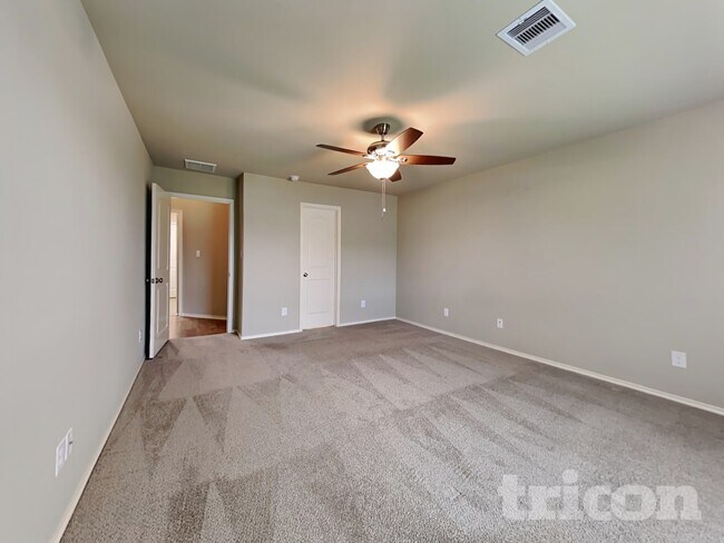 955 Oak Falls Dr, Willis, TX 77378 - photo 6