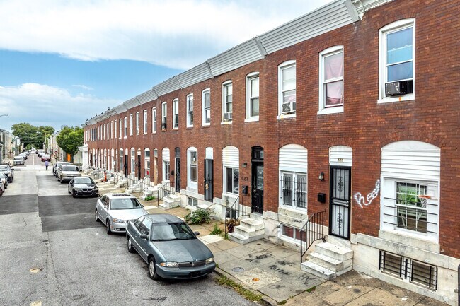 Brick row homes are common in Ellwood Park.