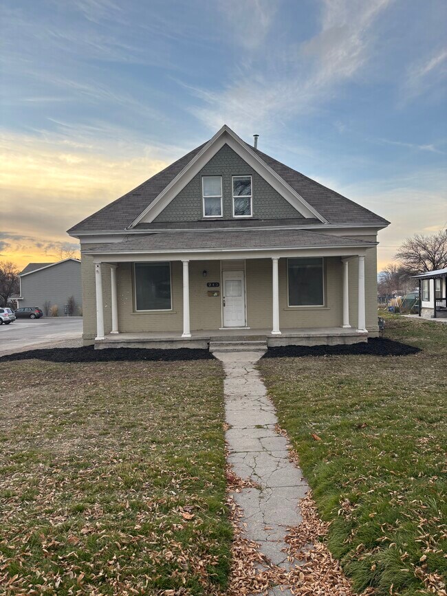 245 N Main St, Smithfield, UT 84335