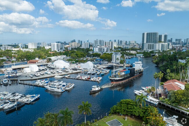 Miami River provides easy access to Miami's waterways in Grapeland Heights.