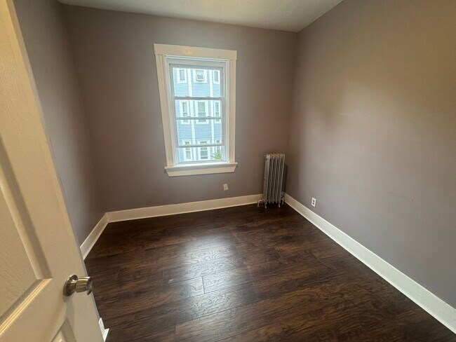 196 Sherman St unit 2, Cambridge, MA 02140 - photo 5