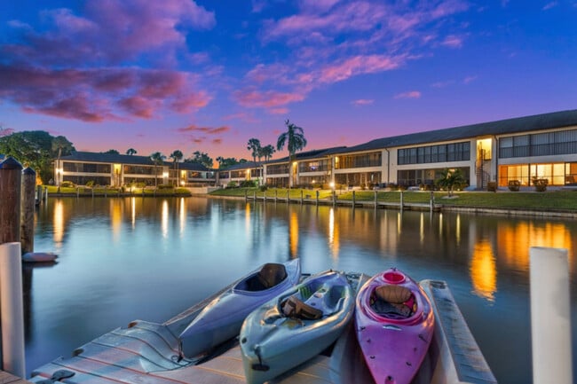 1019 SE 40th St unit ID1334305P, Cape Coral, FL 33904 - photo 4