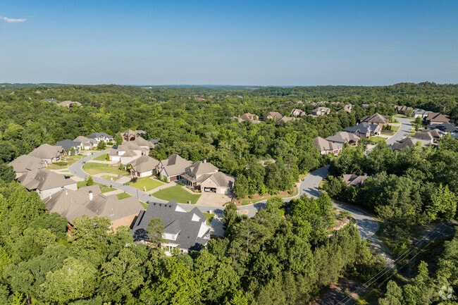 Woodlands Edge homes are clusted in pockets throughout the neighborhood.