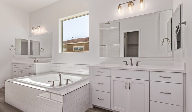 20274 W Monterey Way, Buckeye, AZ 85396 - photo 6