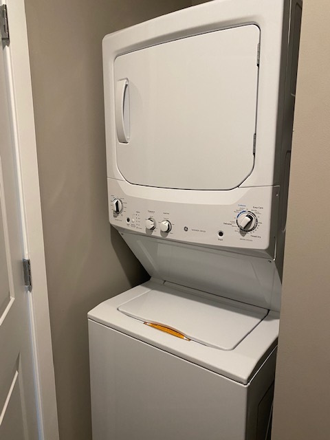 Full Sized/Stacked Laundry
