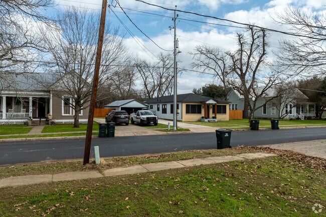 A variety of 70's ranch homes are littered throughout Bastrop, Texas.