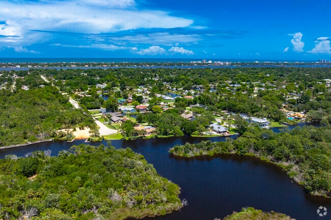 Woodmere is a suburban neighborhood nestled amongst natural Florida splendor.