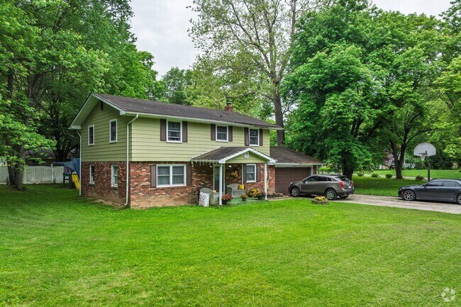 Split-level homes in Dalevile afford large lots and expansive yards.