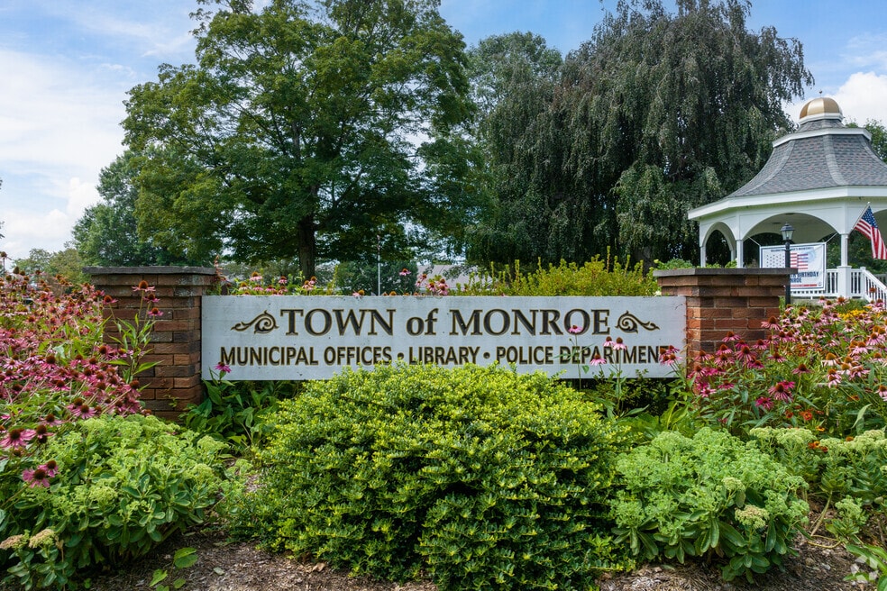 Neighborhood_Monroe_Final_082923