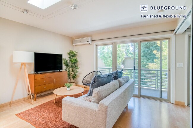 596 Channing Ave unit FL2-ID1649, Palo Alto, CA 94301 - photo 3