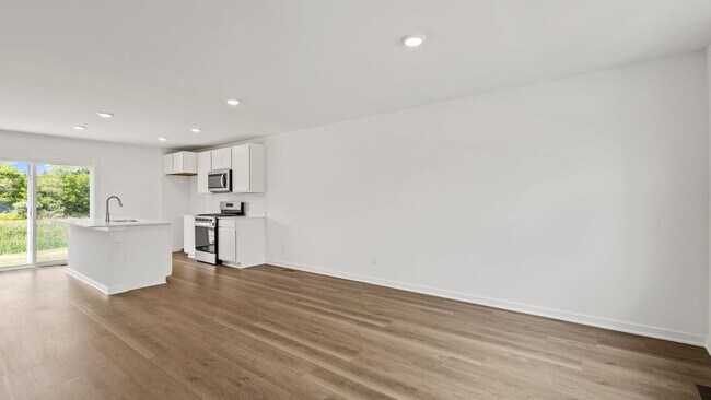 512 Adirondack Ct, Joliet, IL 60436 - photo 6