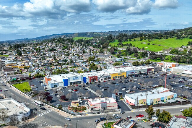 Foothill Square Shopping Center provides lots of shopping for Foothill Square residents.