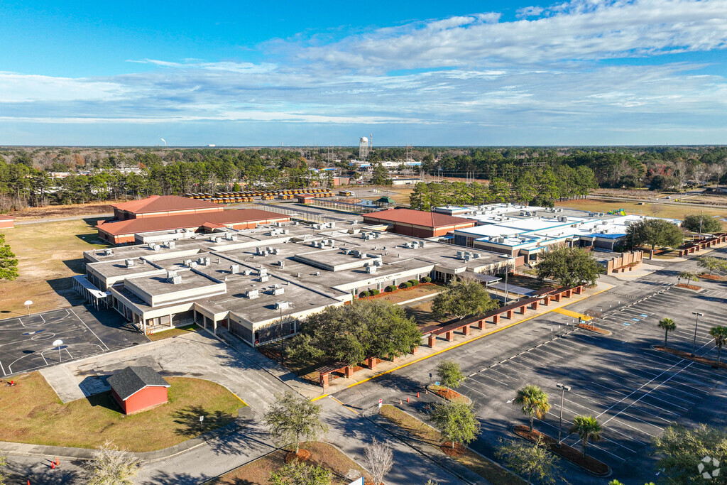 Westview Middle School is a large public middle school in Goose Creek.