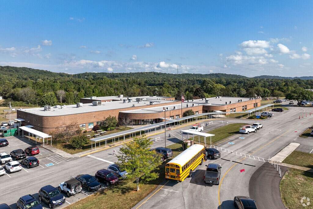 Eaton Elementary is the best elementary school in Loudon and received an A- grade from Niche.