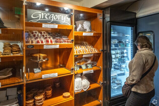 Gourmet Desserts sells key lime pie and other desserts out of a basement in Broadway-Valdez.