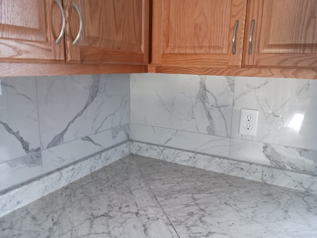 1 A Saybrook Dr unit 1A, Latham, NY 12110 - photo 2