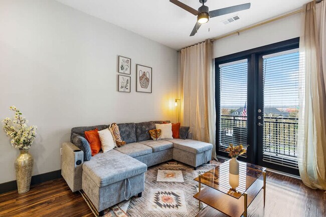 9127 Research Blvd unit ID1365730P, Austin, TX 78758 - photo 2