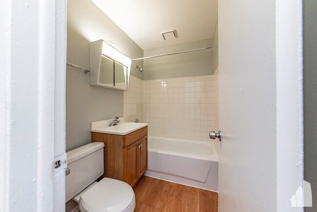 4547 N Dover St unit 4537-2C, Chicago, IL 60640 - photo 7