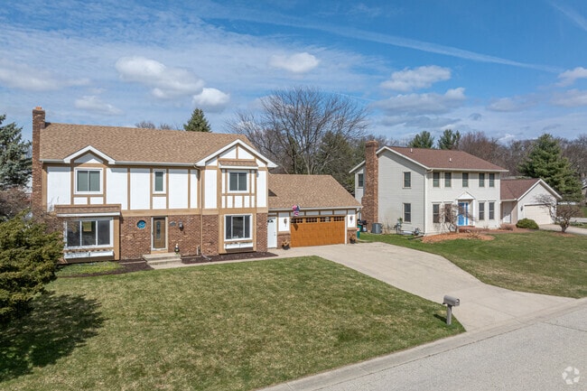 Plenty of spacious homes can be seen in the Chateau Hills neighborhood.