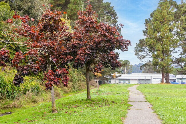 Monte Verde Park in San Bruno has a short walking trail around the exterior of the park.