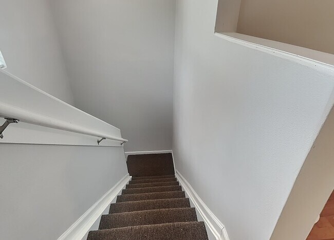 575 Oakleaf Plantation Pkwy unit 715, Orange Park, FL 32065 - photo 2