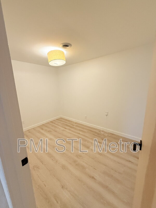 7301 Tulane Ave, Saint Louis, MO 63130 - photo 7