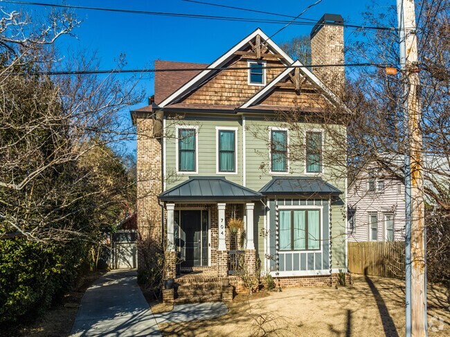 Old Fourth Ward has all kinds of different home styles.