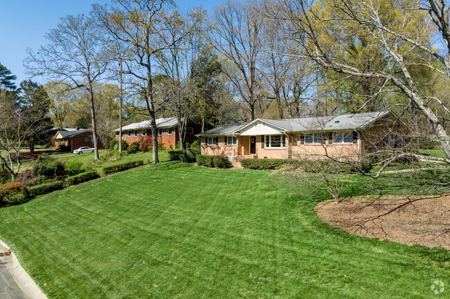 Nice Brick Ranch Style Homes with Large Yards in Charlotte's East Forest Neighborhood
