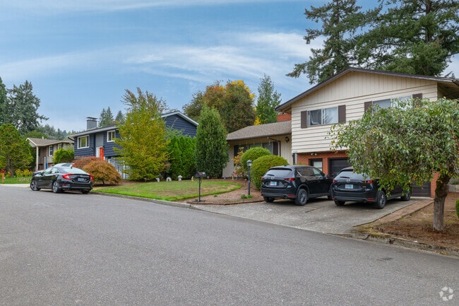 Split level homes on SW 54th Ave provide room to grow in Bridlemile.