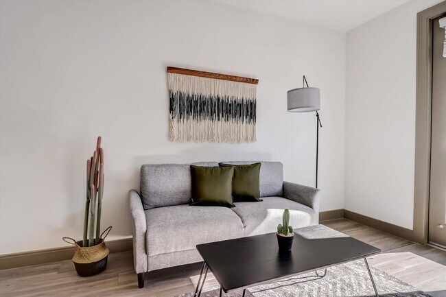 555 N College Ave unit ID1014610P, Tempe, AZ 85288 - photo 2