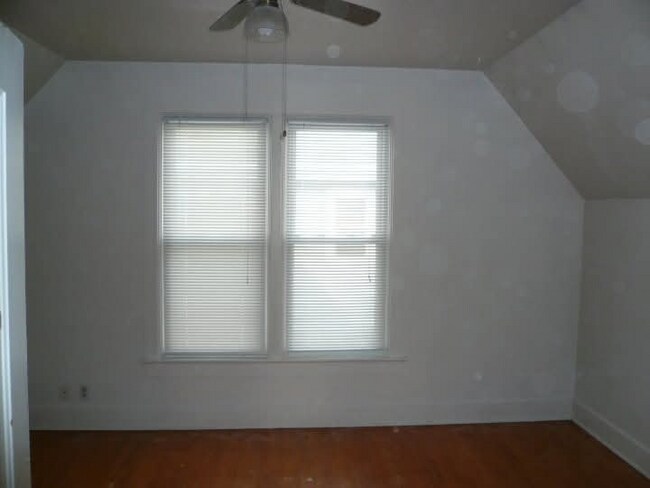 228 S Chestnut Ave unit 228, Green Bay, WI 54303 - photo 5