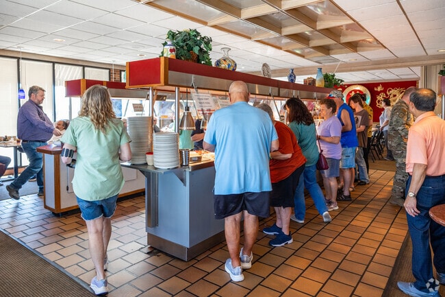 Enjoy a Chinese buffet at Shanghai in Grandview Heights.