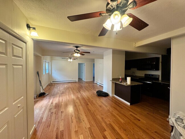 205B Highland Ave unit 1, Somerville, MA 02143 - photo 3