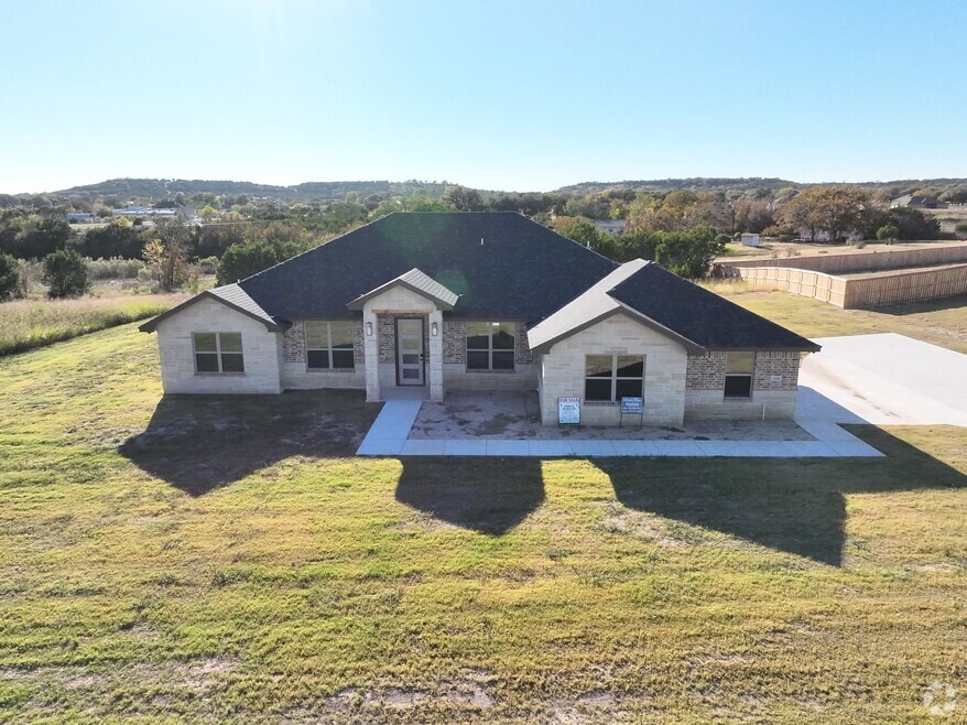 3154 Fish Pond Dr, Copperas Cove, TX 76522 - photo 2