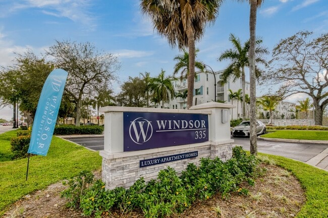 Windsor 335, Plantation, FL 33317 - photo 6