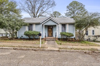 710 10th St N, Columbus, MS 39701