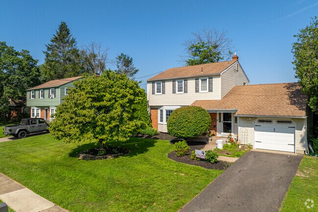 Split level homes are a popular architectural type in Ellisburg.