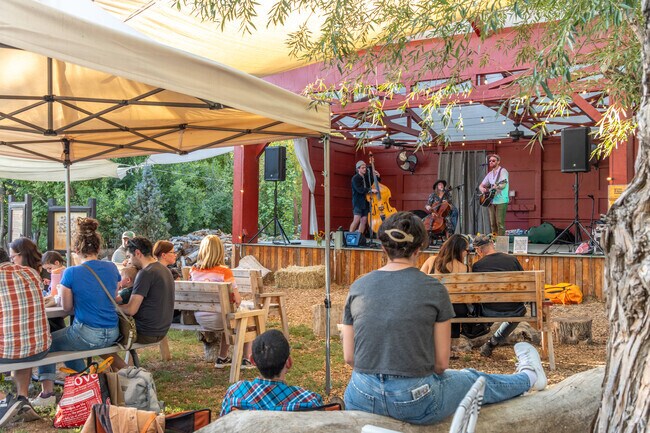 The farm comes alive with music, laughter, and great food at Summer Farmfest Music Evenings.