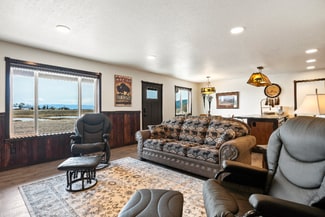 327 Commerce Way, Kalispell, MT 59901