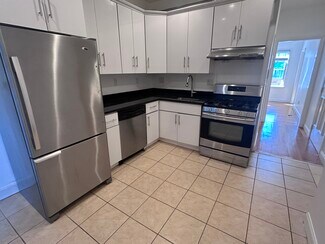 63 Middle St Unit 3, Boston, MA 02127