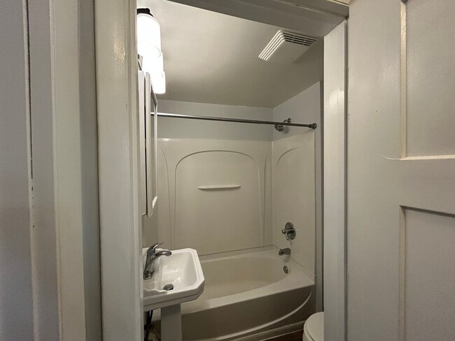 203 Annapolis St W unit 1, Saint Paul, MN 55118 - photo 7