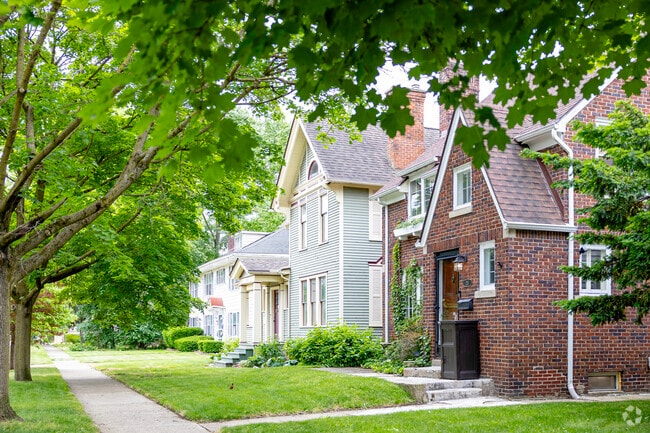 Most Midtown homes are multi-story single-family homes or converted apartments.