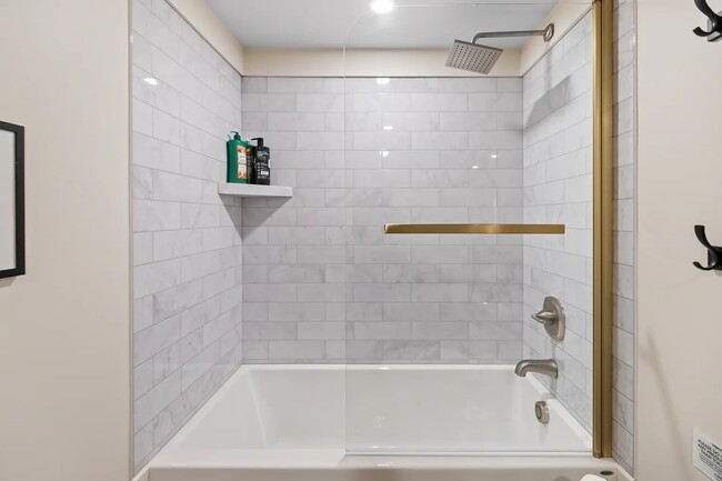 513 Winola Rd, Clarks Summit, PA 18411 - photo 2