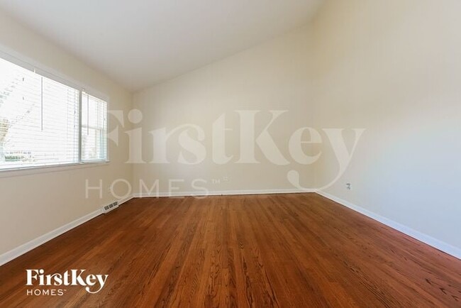 3815 212th Place, Matteson, IL 60443 - photo 3