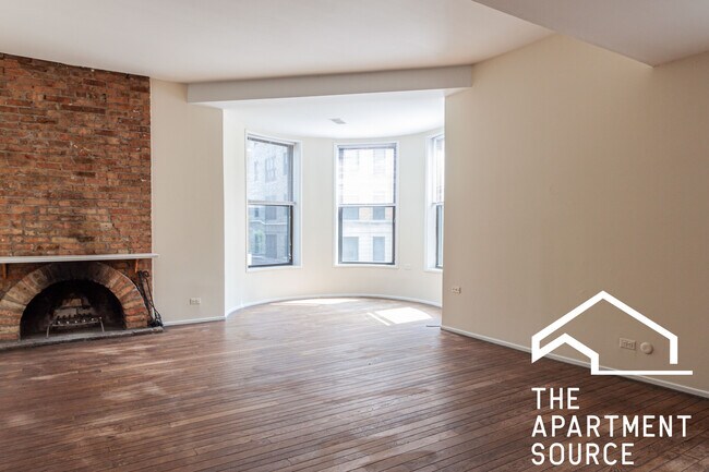 610 W Surf St unit 4, Chicago, IL 60657 - photo 2