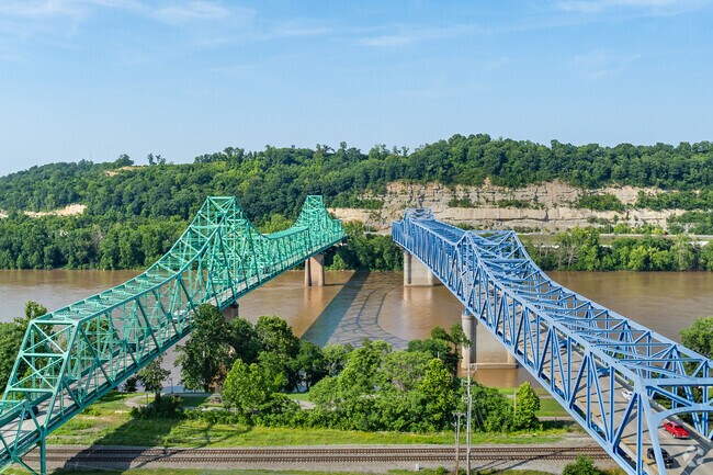 Ashland, Kentucky is located across the Ohio River from the Sheridan neighborhood.