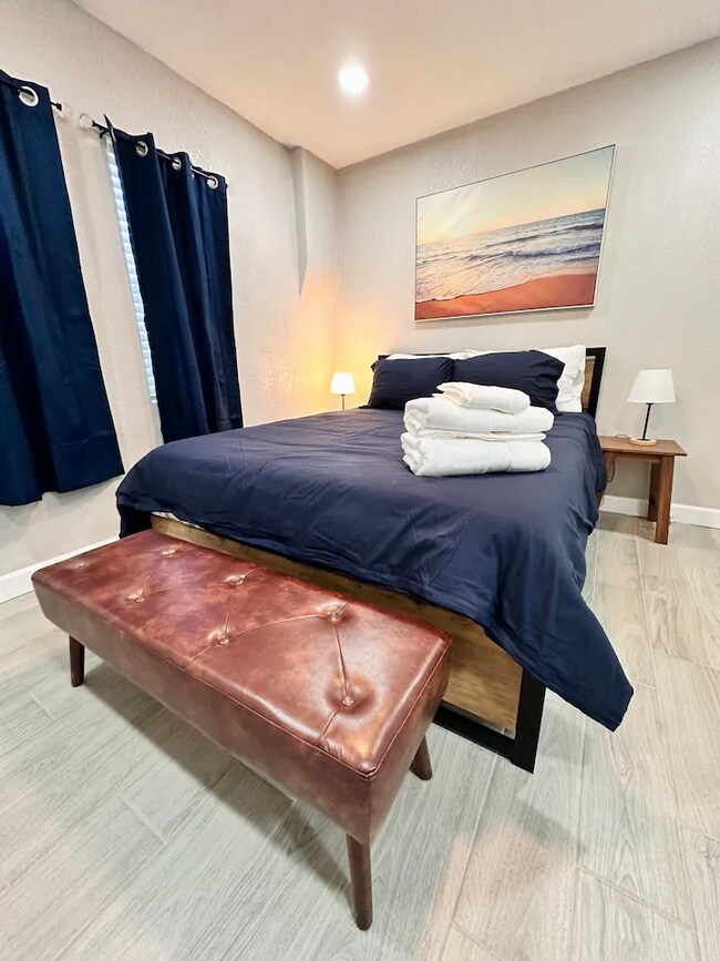 2705 Memphis Ave unit 2705 Memphis Ave Uni, El Paso, TX 79930 - photo 2