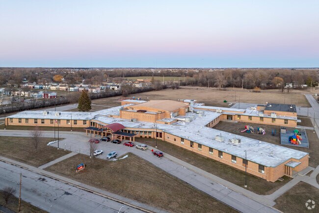 Arthur Eddy Elementary offers a variety of programs that challenge children.