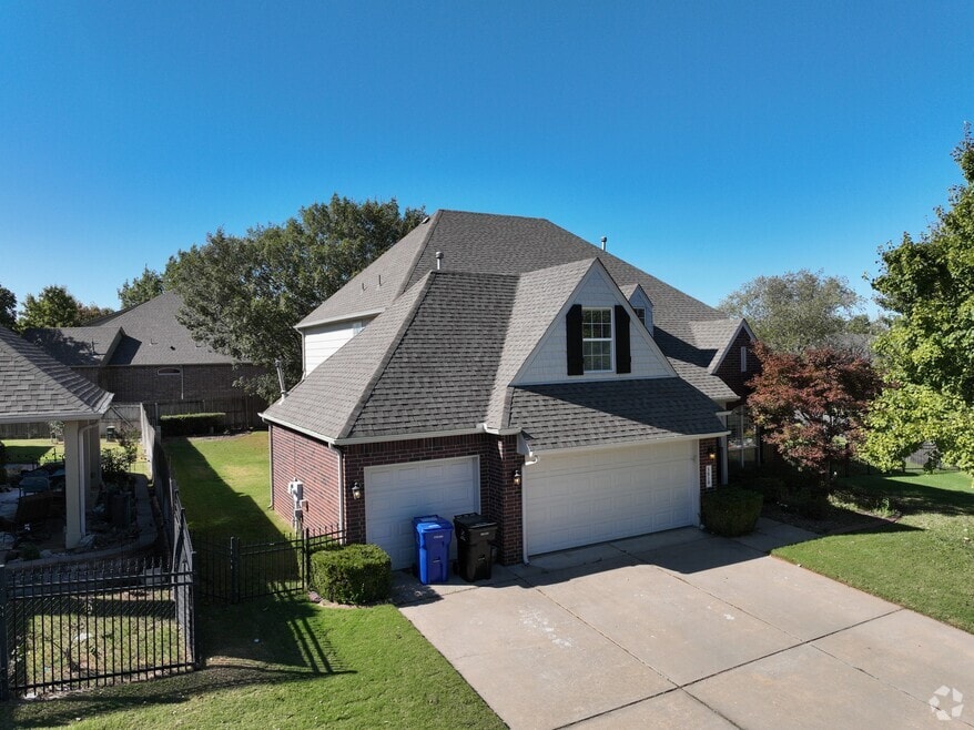 3810 S Palm Ave, Broken Arrow, OK 74011 - photo 2